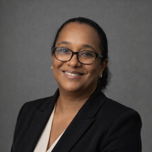 Claudia García - Administración CGAB