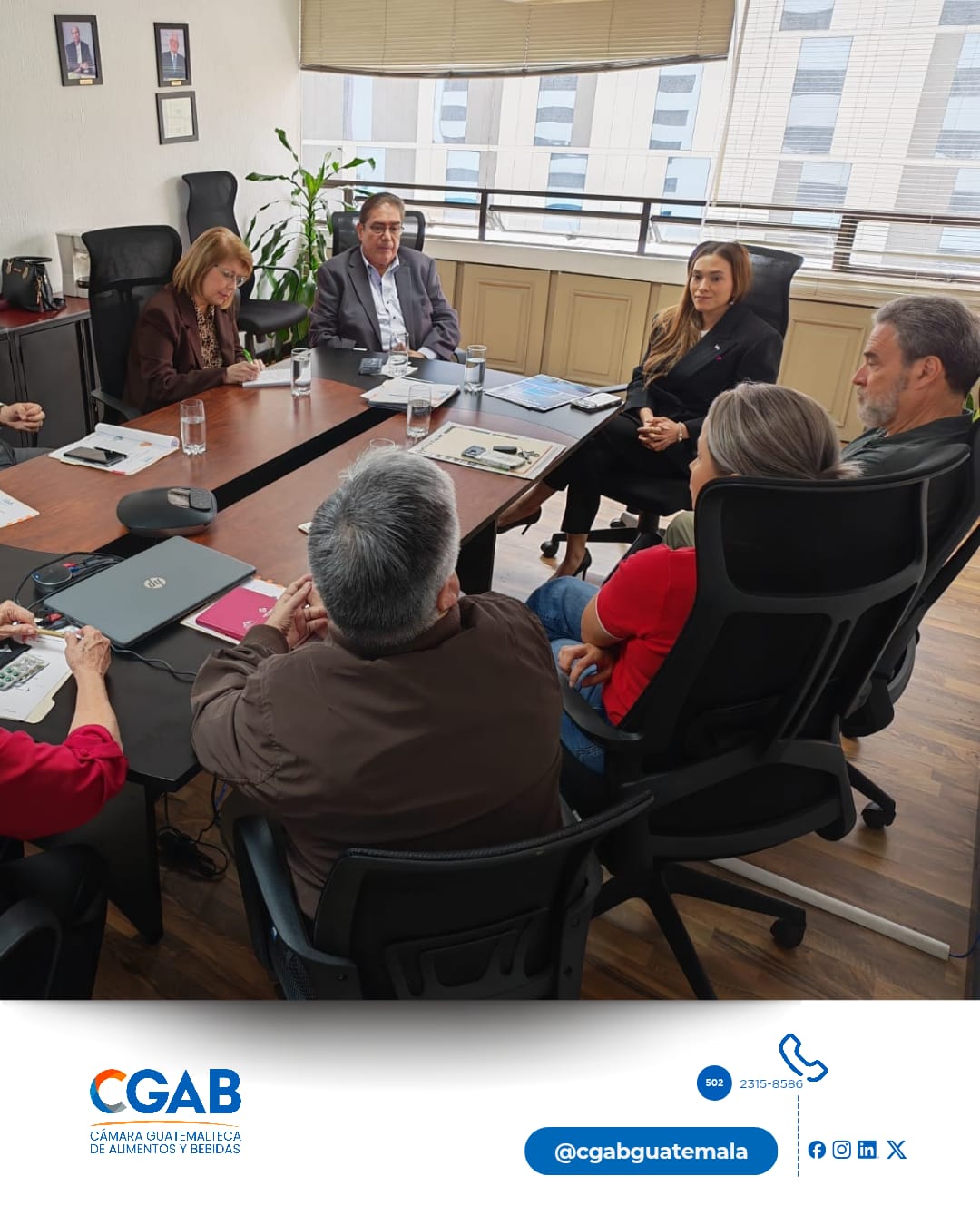 Visita institucional 3
